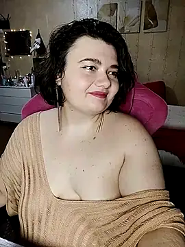 Snapshot of DenisHailey chatting on 10-05-25, 02:46 DenisHailey online show from 10-05-25, 02:46