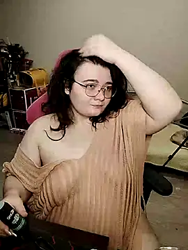 Snapshot of DenisHailey chatting on 12-21-24, 06:33 DenisHailey online show from 12-21-24, 06:33