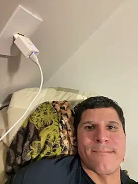 Snapshot of pedrovkr3 chatting on 05-18-26, 11:20 pedrovkr3 online show from 05-18-26, 11:20