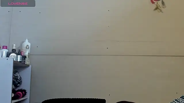 kasandra smith  online show from 09-23-25, 05:42