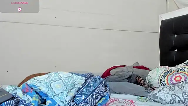 kasandra smith  online show from 09-13-25, 10:21