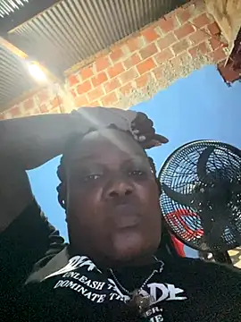 kasandra smith  online show from 10-19-25, 10:45