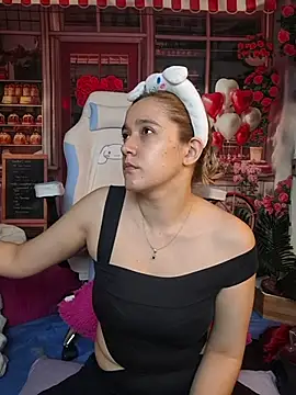 Snapshot of NaomiShimizu chatting on 02-03-26, 08:58 NaomiShimizu online show from 02-03-26, 08:58