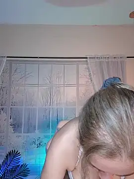 Snapshot of NaomiShimizu chatting on 01-18-26, 08:34 NaomiShimizu online show from 01-18-26, 08:34