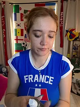 NaomiShimizu online show from 07-18-26, 08:39