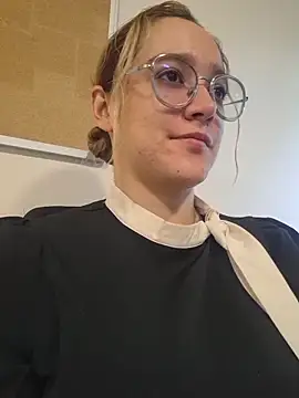 NaomiShimizu online show from 04-09-26, 07:53