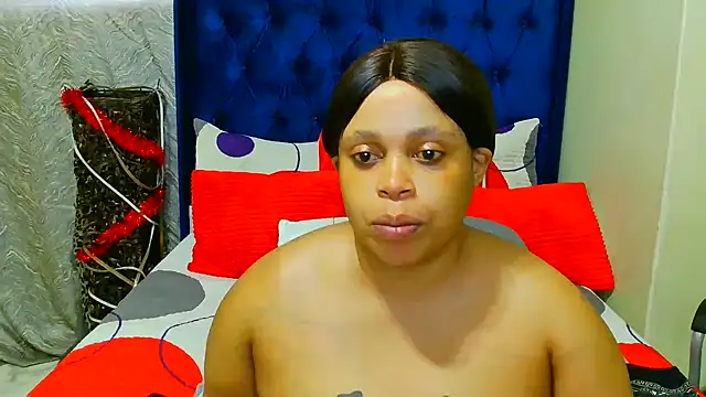 THESHORTQUEEN online show from 01-12-26, 04:36