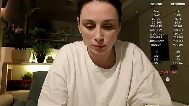 Snapshot of moon_deity_ chatting on 01-10-25, 06:17 moon deity online show from 01-10-25, 06:17