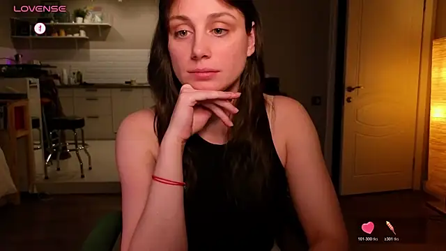 moon deity  online show from 04-15-26, 05:28