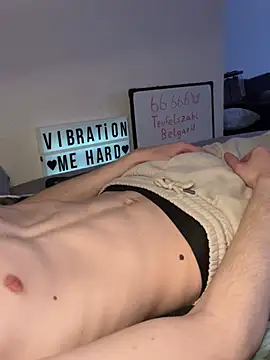 secret dream415 online show from 04-13-26, 07:18