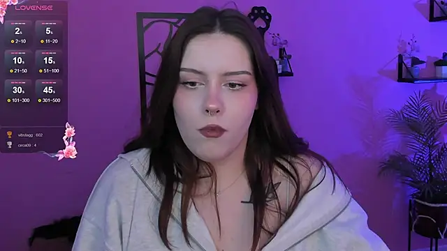 CoralineKeyns online show from 03-18-25, 08:28