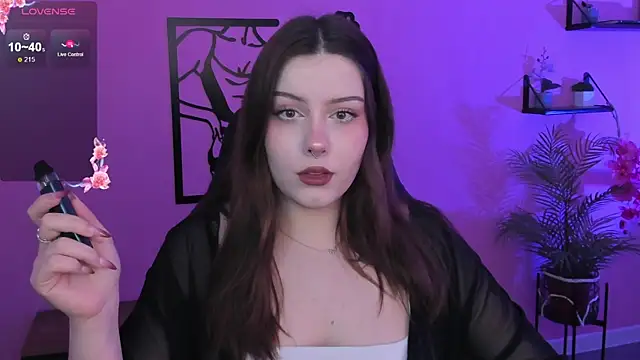 CoralineKeyns online show from 03-18-25, 05:23