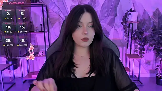 CoralineKeyns online show from 09-24-25, 05:47