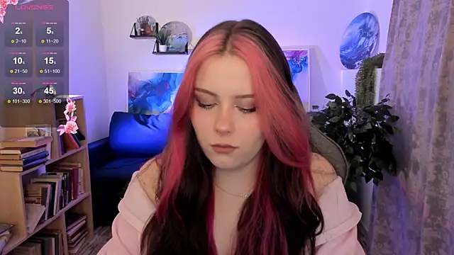 CoralineKeyns online show from 04-16-26, 05:08