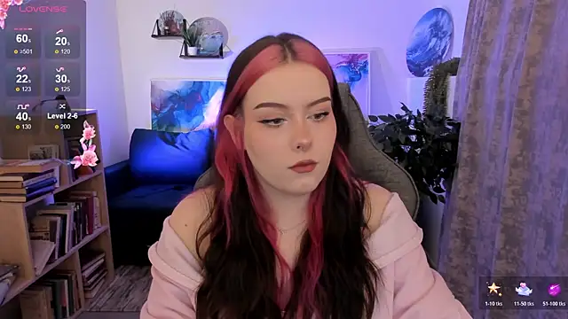 CoralineKeyns online show from 04-14-26, 05:23