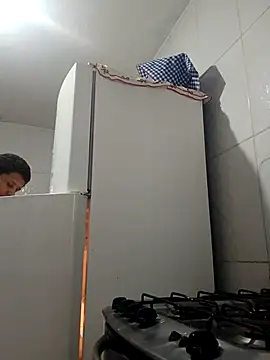 Nicolaskribeiro online show from 10-08-25, 12:39