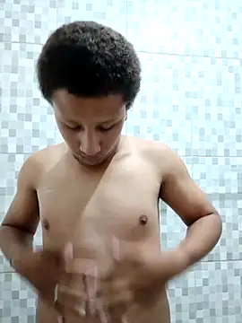 Nicolaskribeiro online show from 04-22-26, 10:00