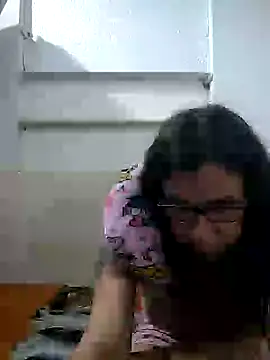 Cameron puppy online show from 04-04-26, 05:36