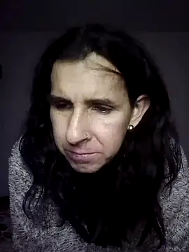 Cameron puppy online show from 10-24-25, 05:28