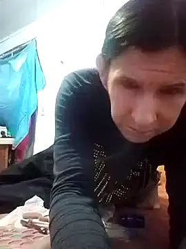 Cameron puppy online show from 03-18-25, 02:50