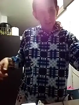 Cameron puppy online show from 10-26-25, 09:37