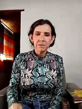 Cameron puppy online show from 12-05-25, 09:23