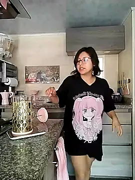 Snapshot of Evangeline chatting on 03-20-25, 05:15 Evangeline online show from 03-20-25, 05:15