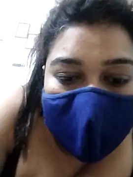 indianlisa5 online show from 04-17-26, 06:11