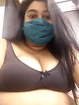 Snapshot of indianlisa5 chatting on 02-23-25, 07:38 indianlisa5 online show from 02-23-25, 07:38