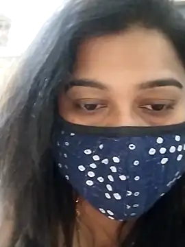 Snapshot of indianlisa5 chatting on 02-27-26, 07:03 indianlisa5 online show from 02-27-26, 07:03