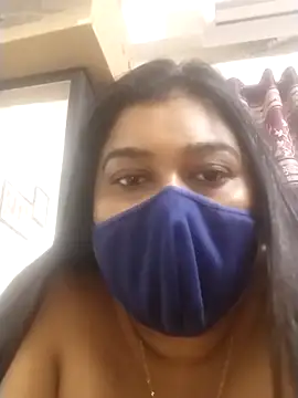 Snapshot of indianlisa5 chatting on 09-20-25, 12:48 indianlisa5 online show from 09-20-25, 12:48