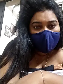 Snapshot of indianlisa5 chatting on 11-27-25, 09:59 indianlisa5 online show from 11-27-25, 09:59