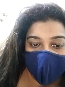 Snapshot of indianlisa5 chatting on 04-18-26, 06:43 indianlisa5 online show from 04-18-26, 06:43