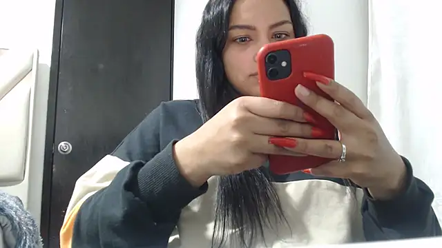 fairylatin222 online show from 10-02-25, 11:52