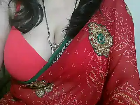 Snapshot of rehana_housewife chatting on 10-14-25, 06:36 rehana housewife online show from 10-14-25, 06:36