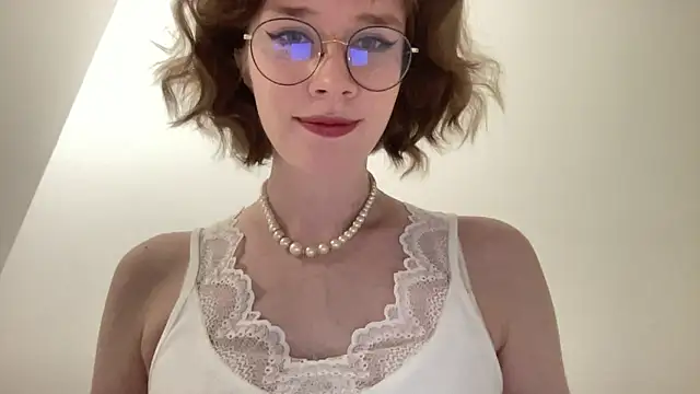 Snapshot of ms_christiana chatting on 06-14-26, 07:04 ms christiana online show from 06-14-26, 07:04