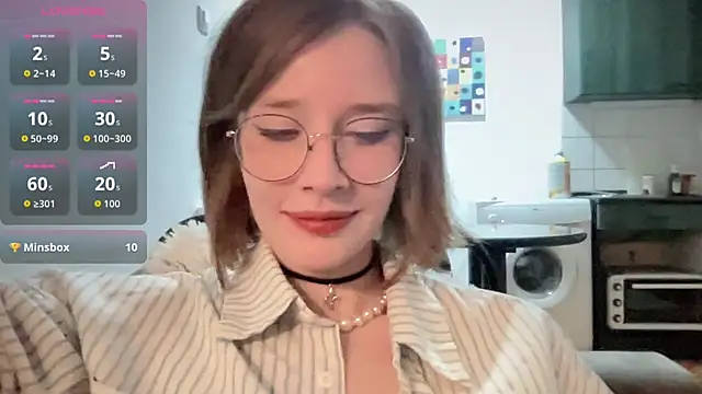 Snapshot of ms_christiana chatting on 12-15-25, 02:28 ms christiana online show from 12-15-25, 02:28