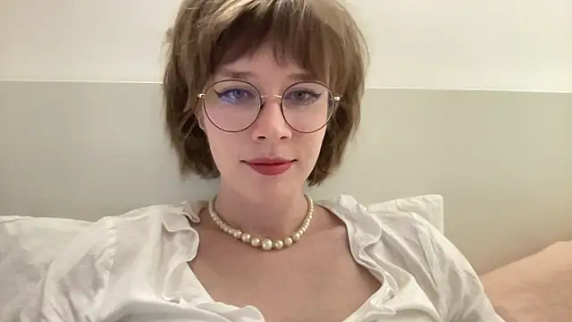 Snapshot of ms_christiana chatting on 06-22-26, 08:28 ms christiana online show from 06-22-26, 08:28