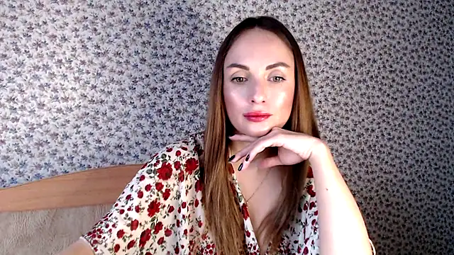 Snapshot of Tinadream20 chatting on 10-18-25, 06:59 Tinadream20 online show from 10-18-25, 06:59