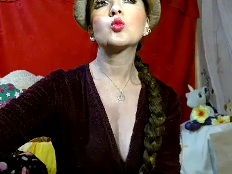 hottieperla online show from 03-24-26, 07:25