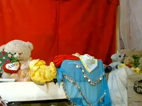 hottieperla online show from 07-11-26, 08:20