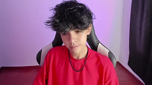 Snapshot of Alan26_ chatting on 01-27-25, 12:54 Alan26 online show from 01-27-25, 12:54