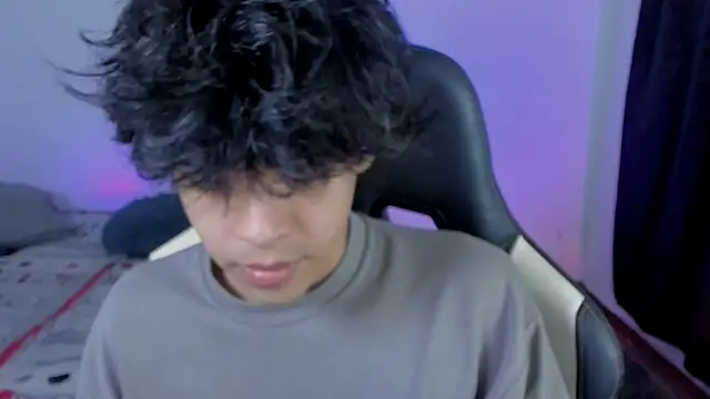 Alan26  online show from 11-23-25, 03:16