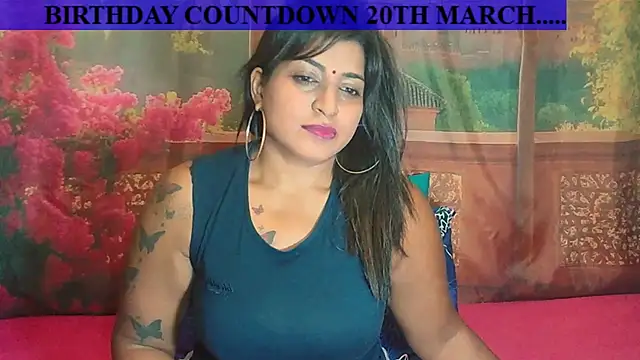Snapshot of RoyalIndianCreamPuff chatting on 03-15-26, 06:59 RoyalIndianCreamPuff online show from 03-15-26, 06:59
