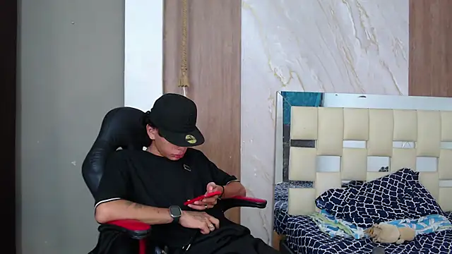 Harry jhonsson online show from 06-17-26, 09:25