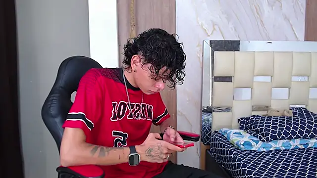 Harry jhonsson online show from 06-16-26, 09:48
