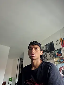 Snapshot of xrobXstax chatting on 10-02-25, 02:20 xrobXstax online show from 10-02-25, 02:20