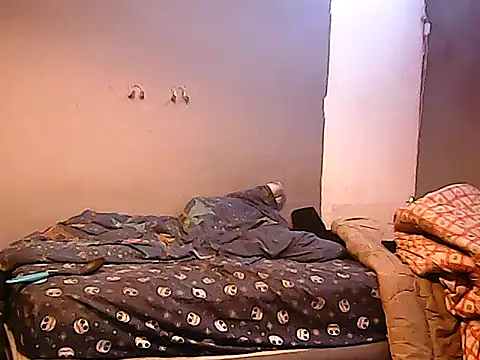 twinkerbell344 online show from 04-14-26, 09:53