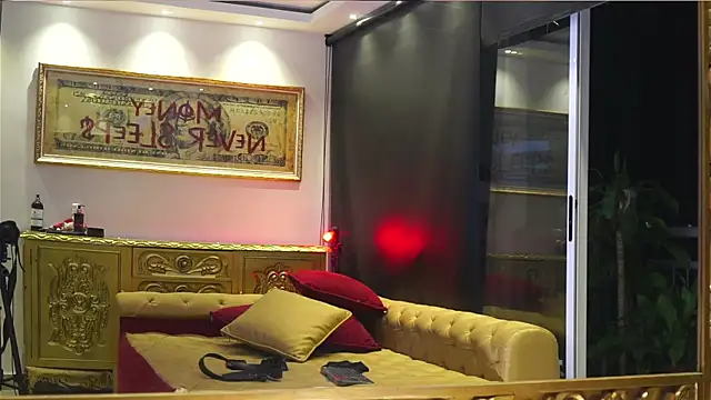 dantecoppolaa  online show from 05-31-26, 01:55