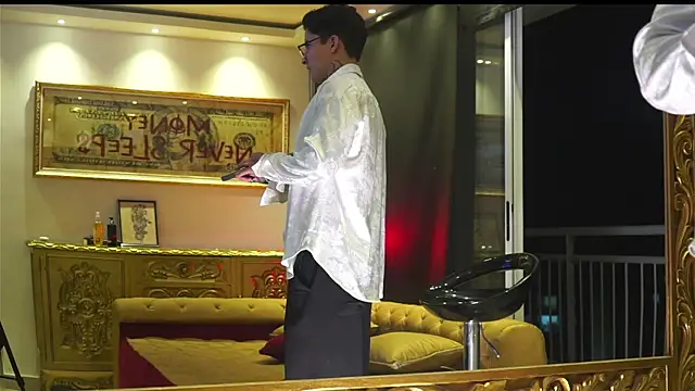 dantecoppolaa  online show from 01-13-26, 01:42